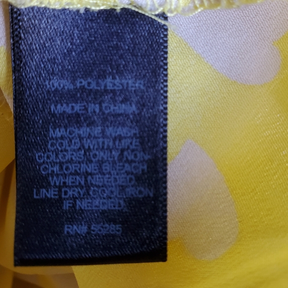 Express Yellow and Beige Patterned Chiffon Blouse - Picture 5 of 5